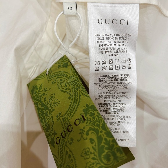 Authentic Gucci White and Red Label Detail - Picture 5 of 6
